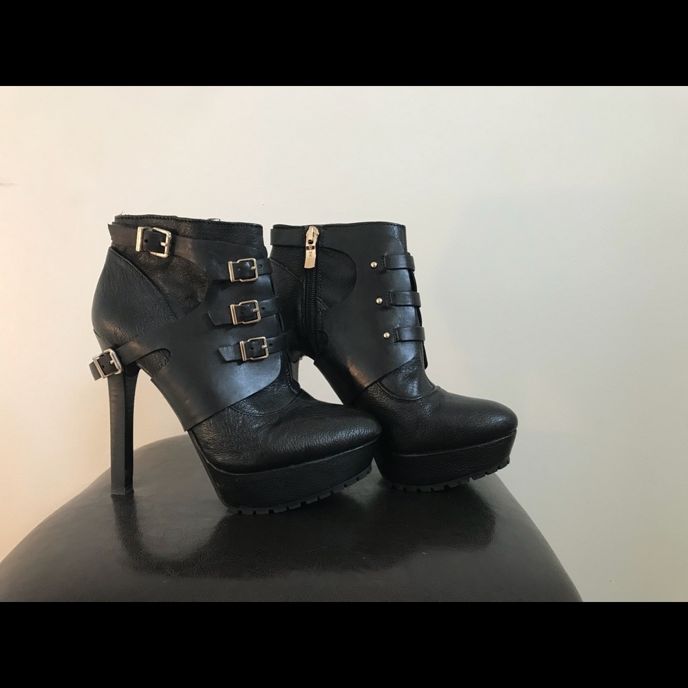 BCBG Heels